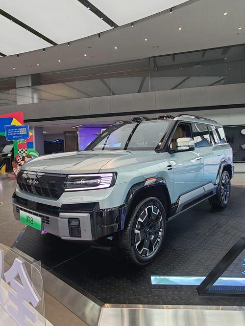 东莞98比亚迪方程豹硬派越野的爆款，英菲尼迪35周年与你共成长